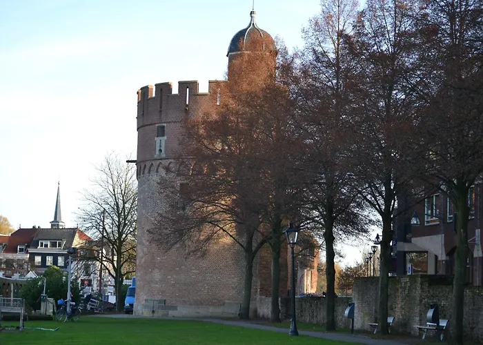 De Pelsertoren